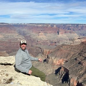 Meet your Posher, Cole